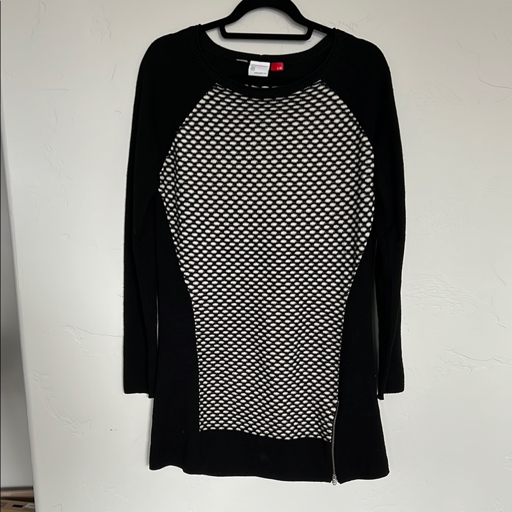 Spyder Black and White Knit Dress size L